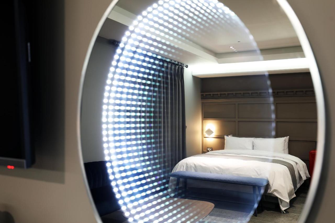 El Tower Hotel Gunsan Eksteriør billede