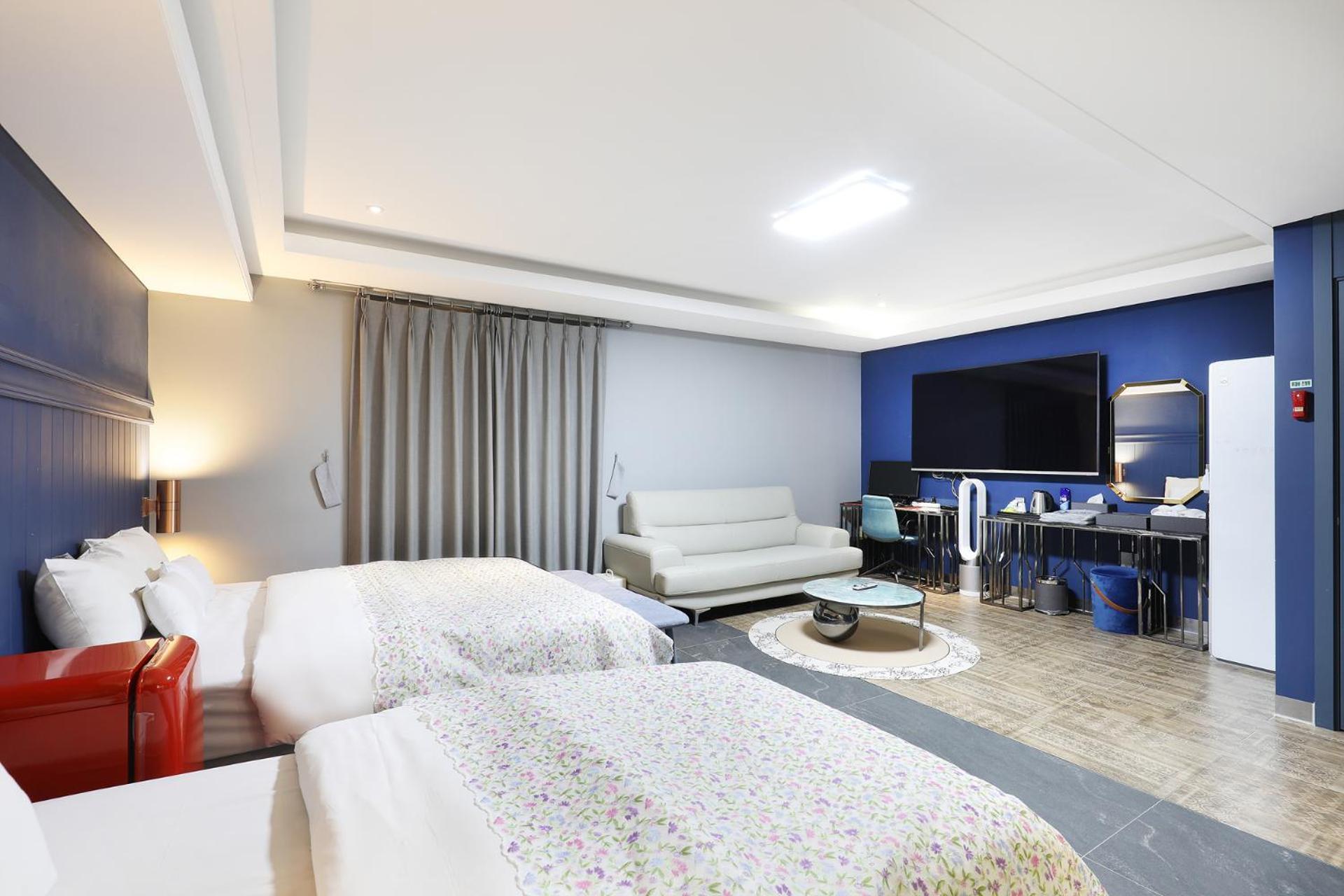 El Tower Hotel Gunsan Eksteriør billede