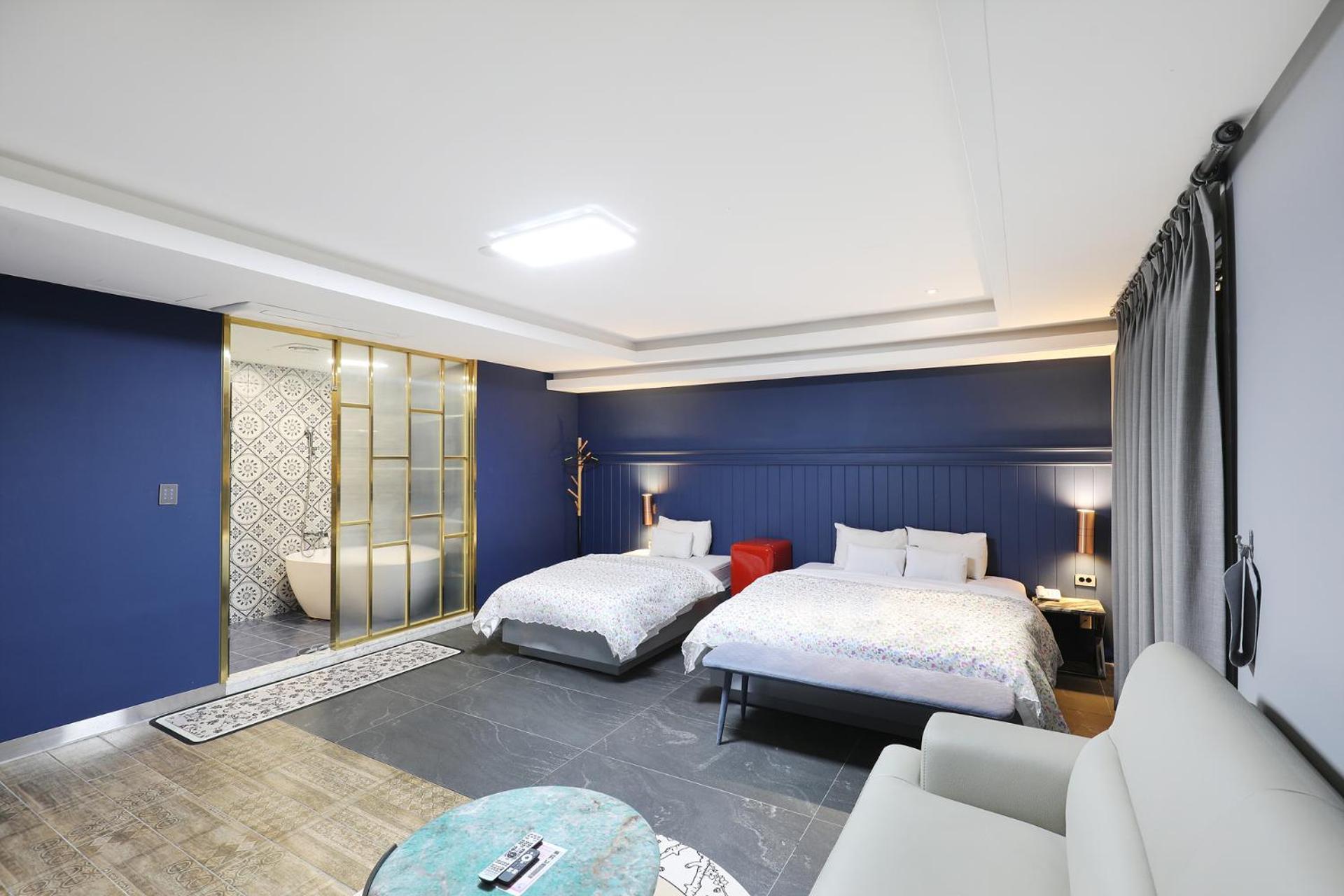 El Tower Hotel Gunsan Eksteriør billede