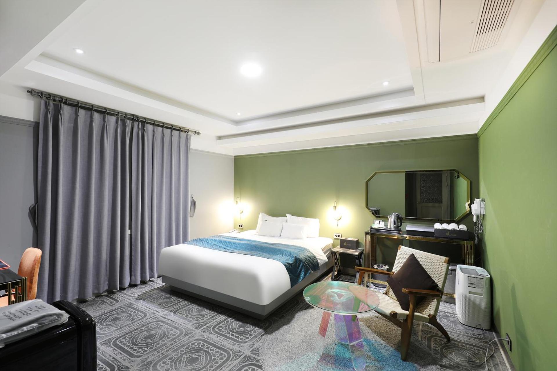 El Tower Hotel Gunsan Eksteriør billede